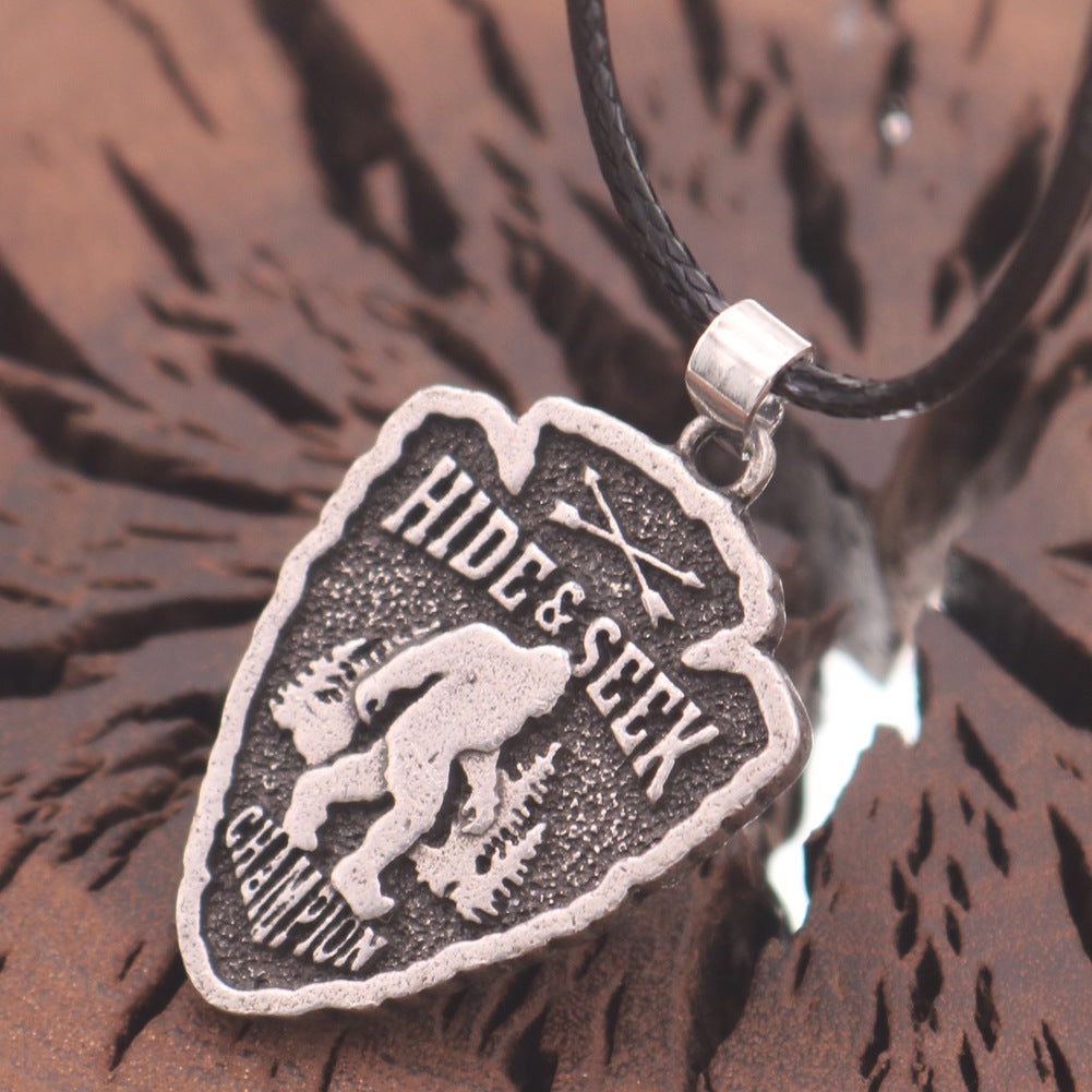 Bigfoot Wilderness Necklace - Men's Outdoor Adventure Pendant with English Alphabet Ornaments