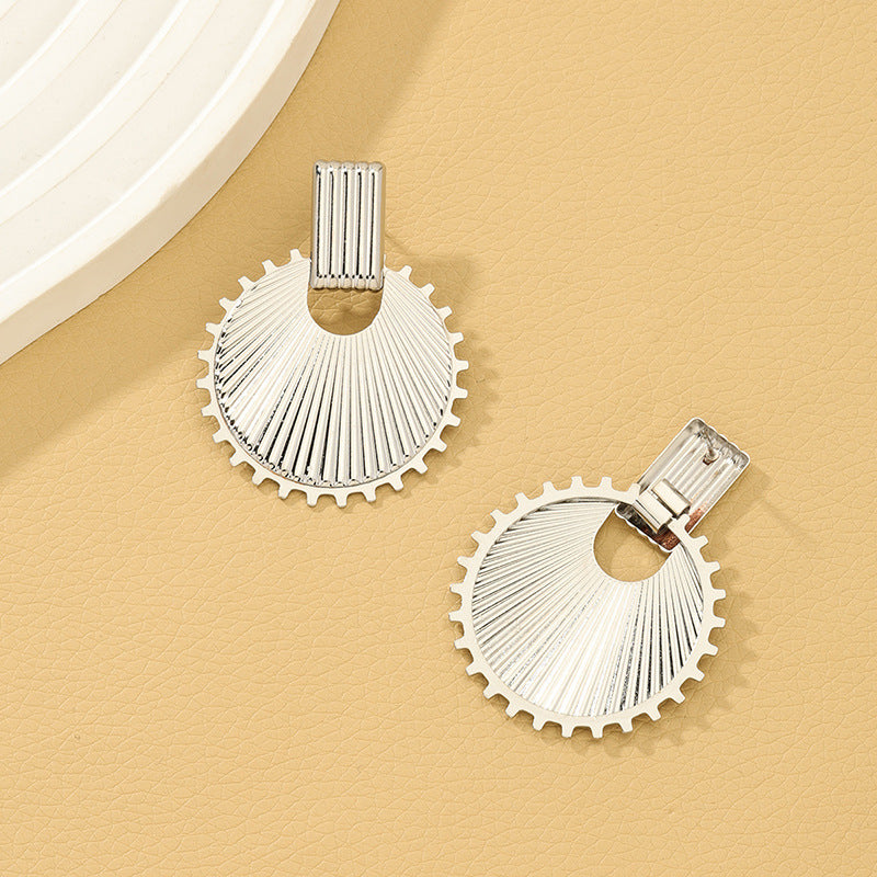 Geometric Metal Wind Earrings - Planderful Vienna Verve Collection