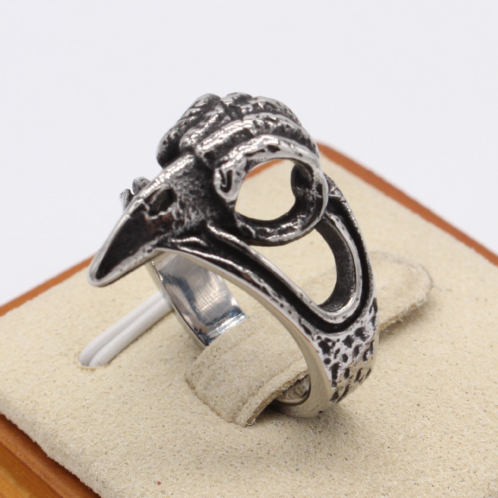 Retro Hollow Bird Head Titanium Steel Ring for Men