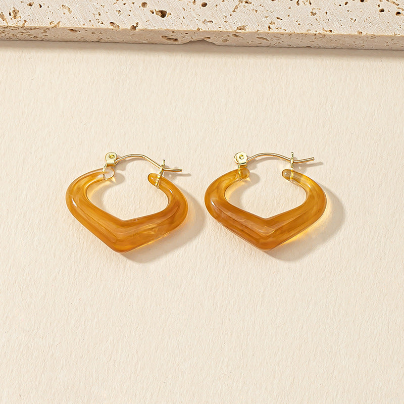 Irregular Amber Resin Earrings with a French Retro Vibe