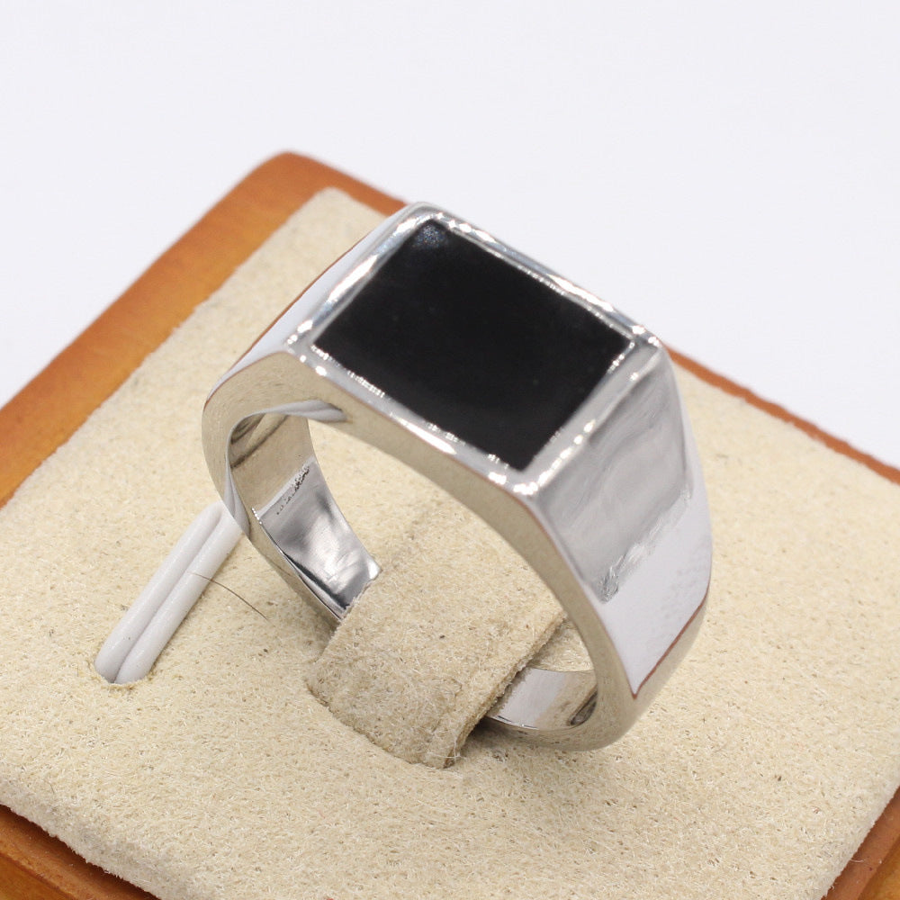 Everyday Genie Titanium Steel Men's Ring with Retro Cold Style