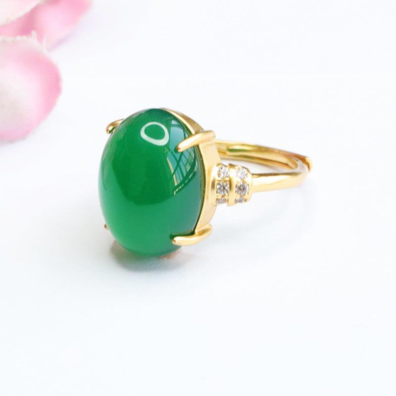 Green Oval Chalcedony Ring ice