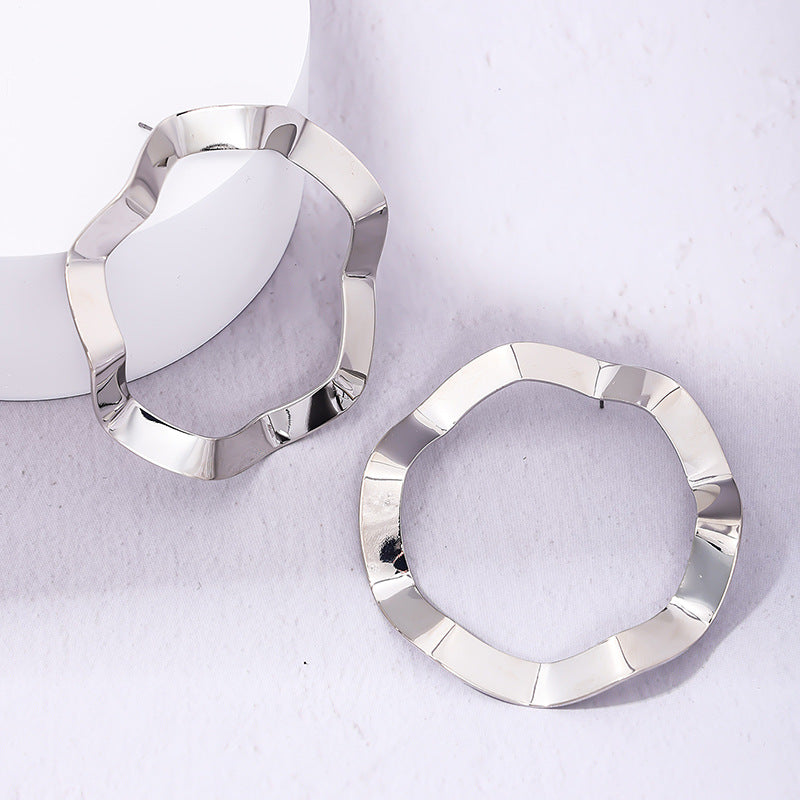 Exaggerated Geometric Circle Earrings - Vienna Verve Collection