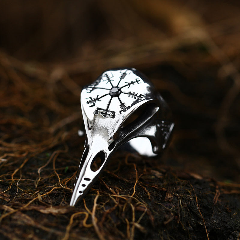 Viking Raven Gemstone-Inlaid Titanium Steel Men's Ring - Retro Compass Design for Everyday Wear