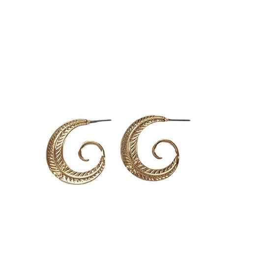 European and American Internet Star, Stylish Forest Leaf Earrings - Vienna Verve Collection