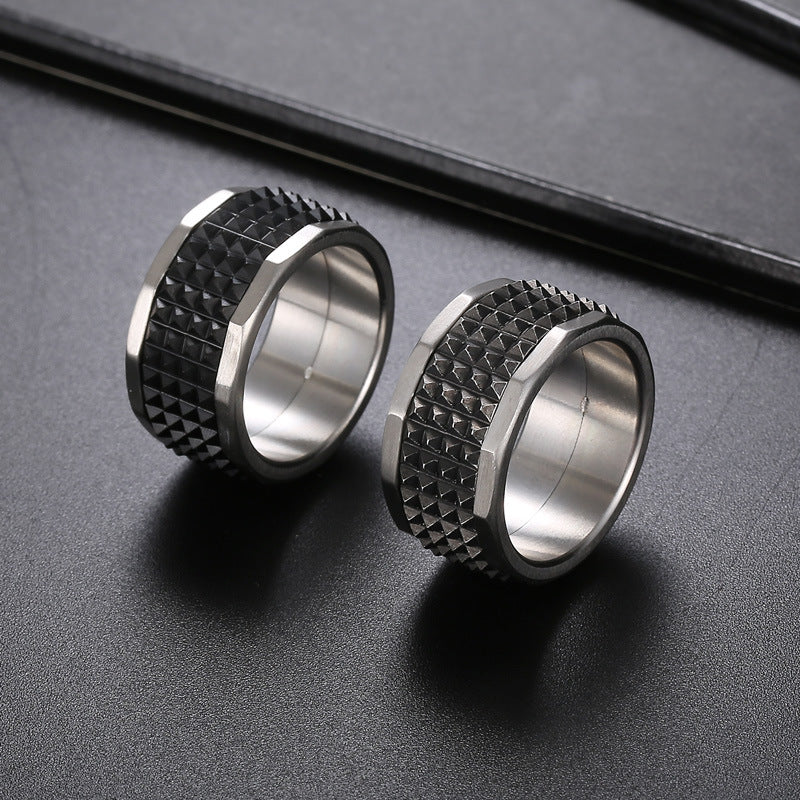 Wholesale Men's Hip-Hop Pyramid Titanium Steel Ring - Creative and Stylish, Available in Sizes 8-12