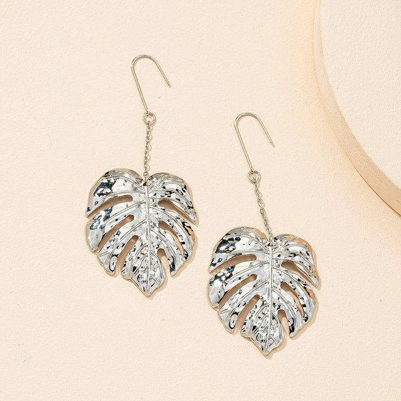 Exaggerated Retro Fashion Leaf Earrings in Metal - Wholesale Pair