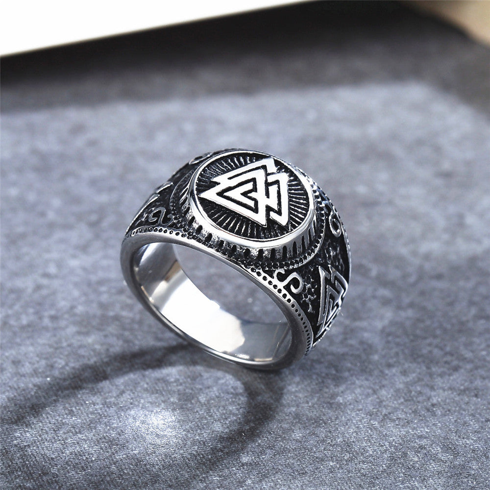 Retro Viking Triangle Men's Titanium Ring - Everyday Genie Collection