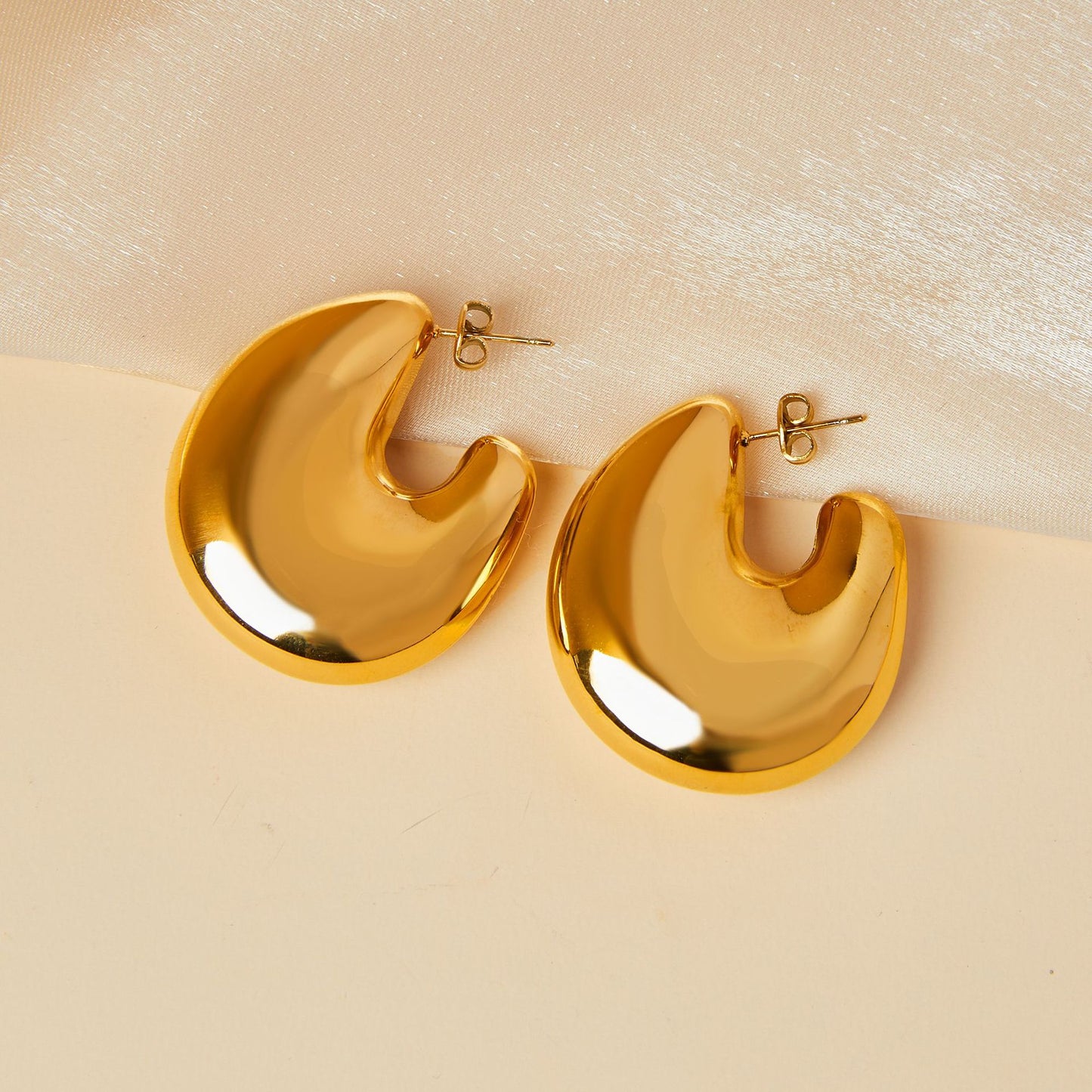 Golden Geometric Hollow U-Shaped Earrings