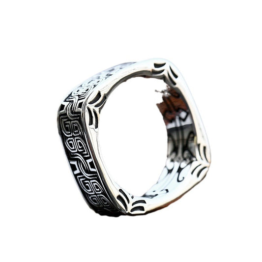 Timeless Retro Titanium Steel Men's Ring with Elegant Stainless Steel Design - Wholesale European and American Style