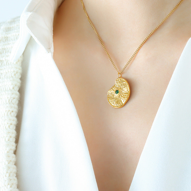 Eternal Love: Gold-Plated Stainless Steel Zircon Necklace