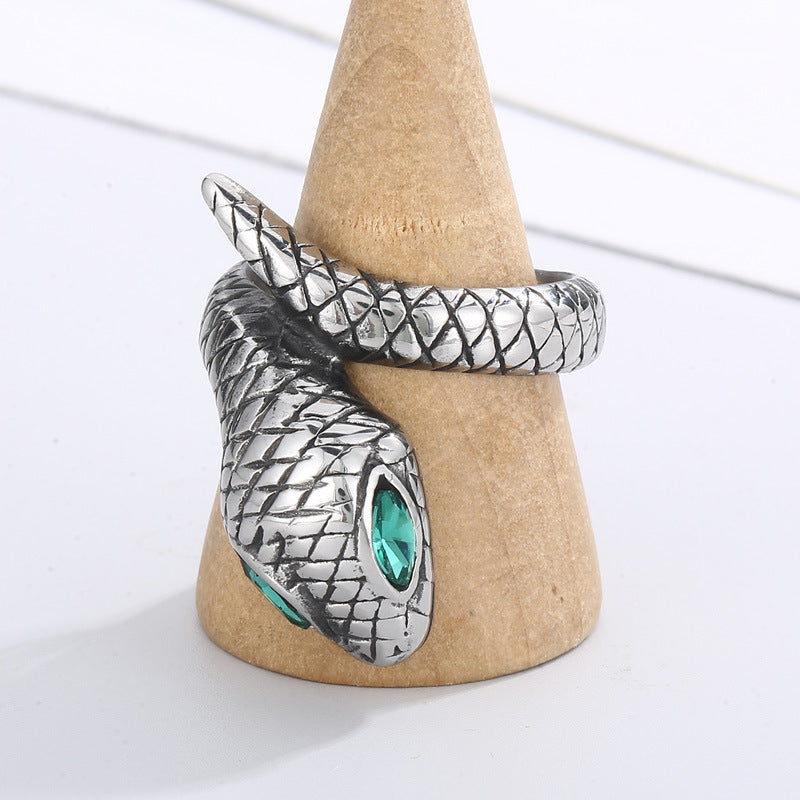 Niche Design Stainless Steel Snake Ring with Creative Green Eye for Trendy Men