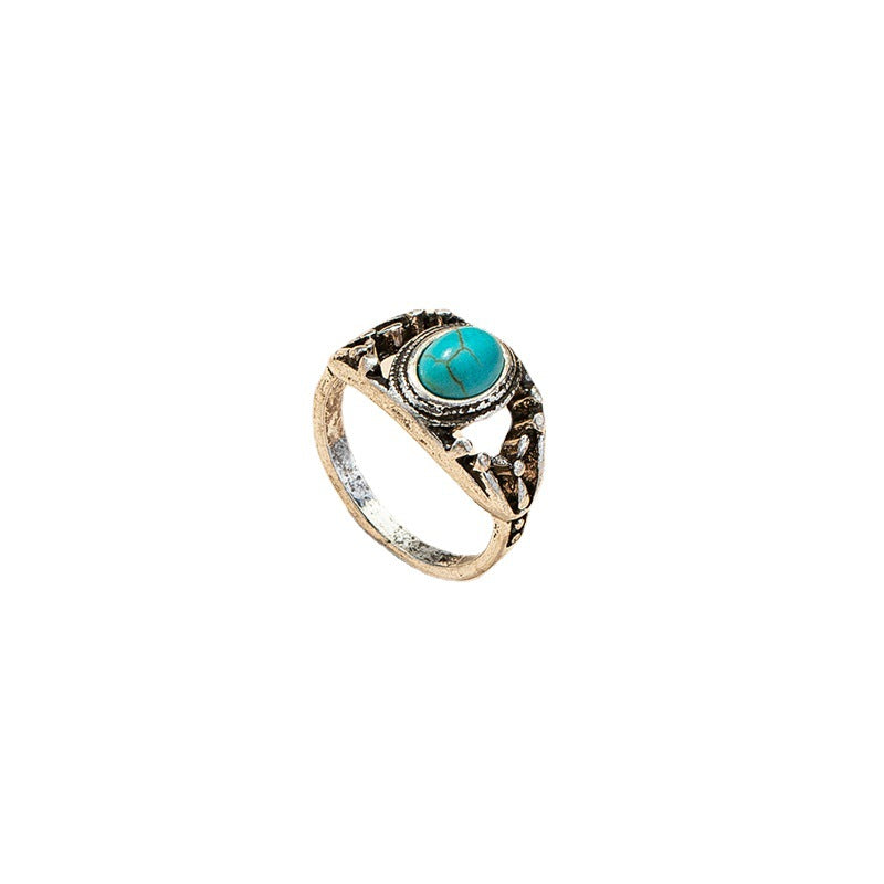 Green Stone Retro Ring - Vienna Verve Collection