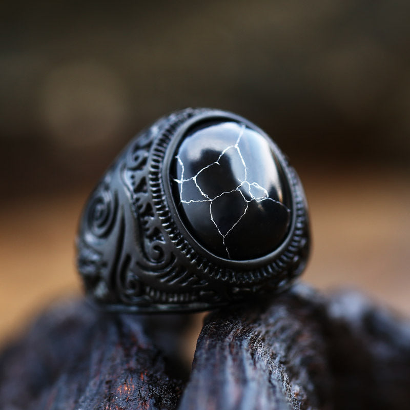 Retro Gem-Inlaid Titanium Steel Men's Engraved Ring - Wholesale Collection