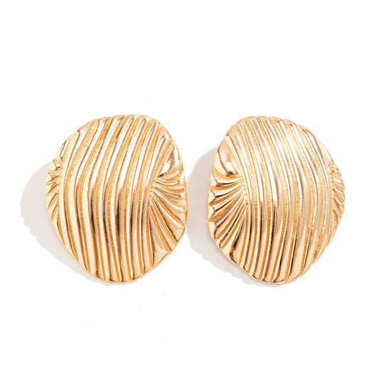 Ocean Breeze Striped Earrings with Exaggerated Shell Design