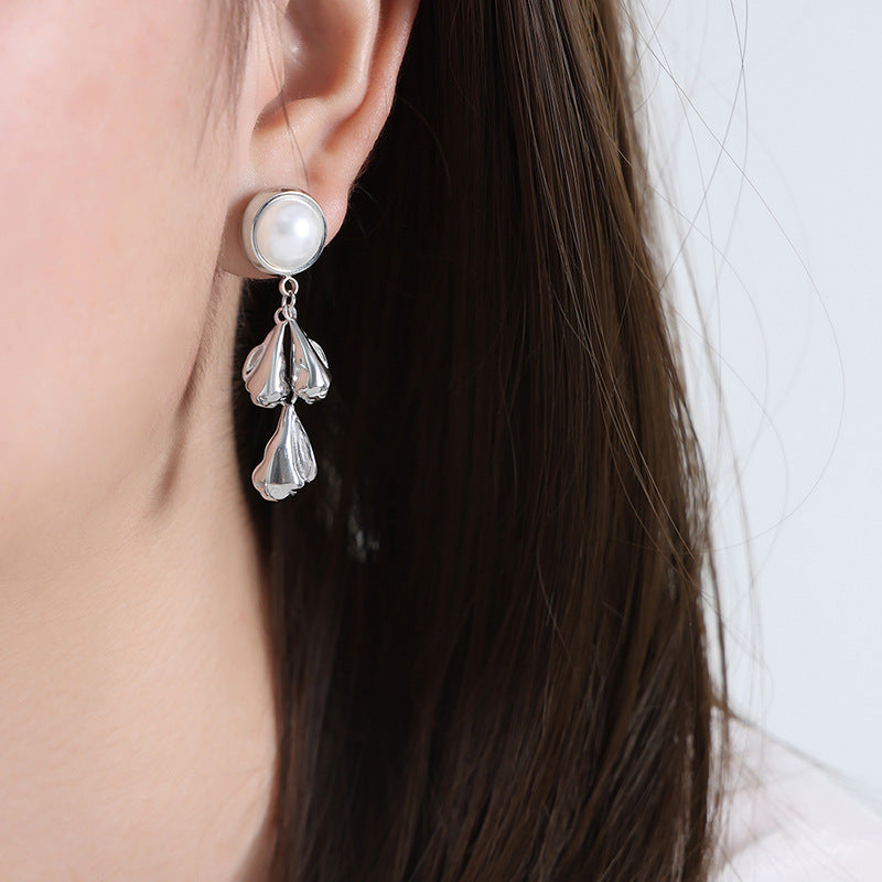 Autumn Haze Pearl Tassel Earrings for an Elegant Look