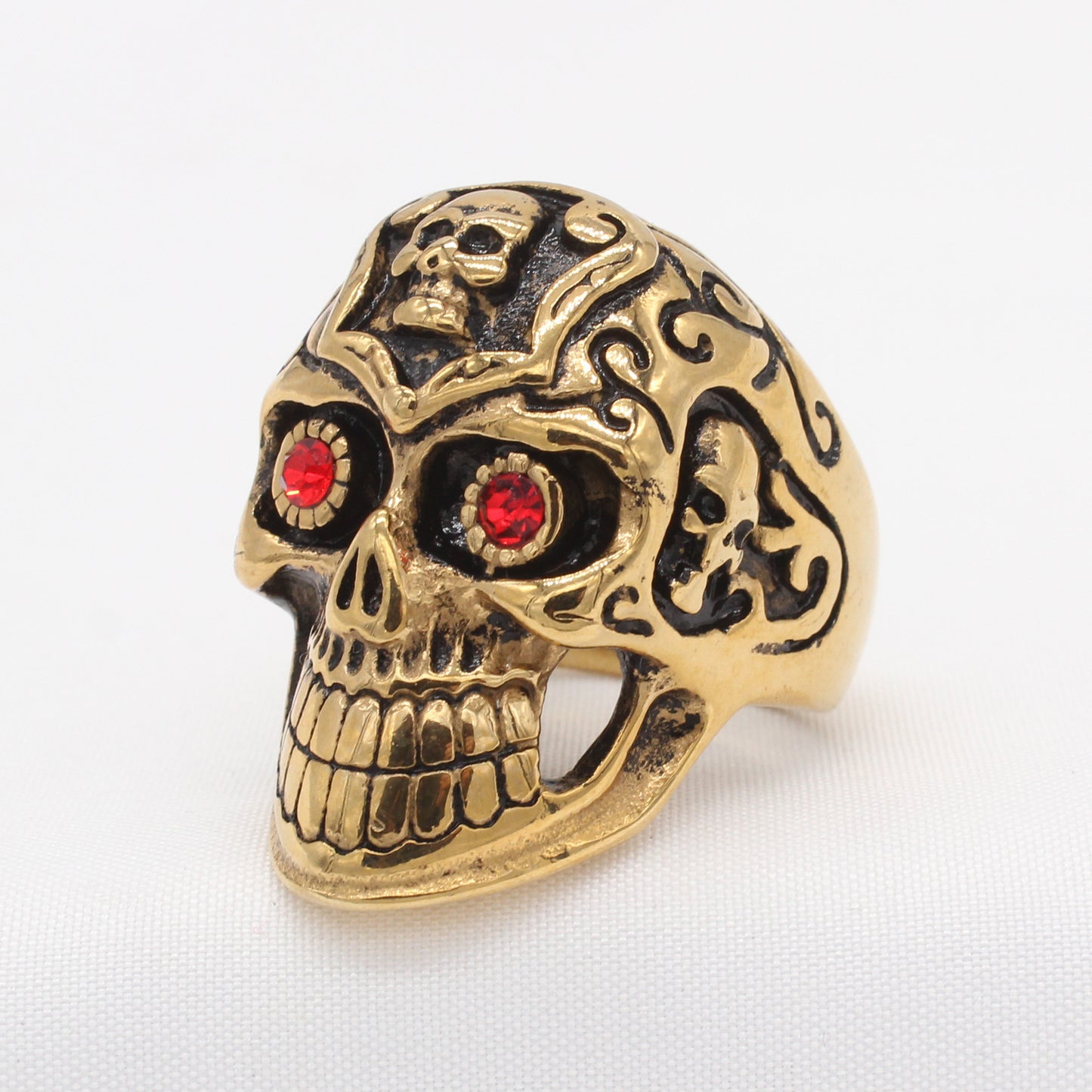 Personalized Retro Skull Titanium Steel Ring for Men - European and American Style Wholesale Jewelry