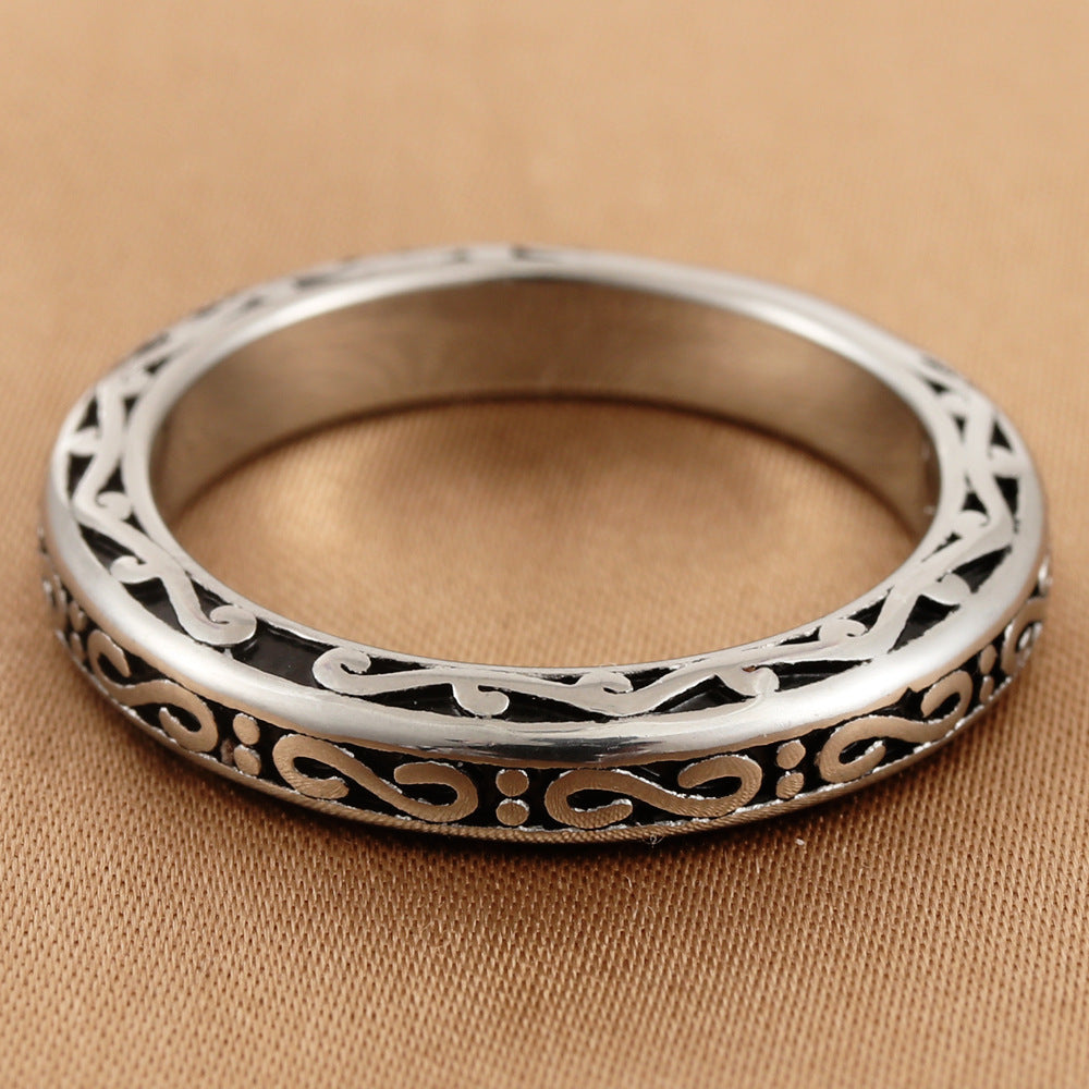 Titanium Steel Retro Pattern Ring for Men - Personalized Rattan Flower Design Accessories