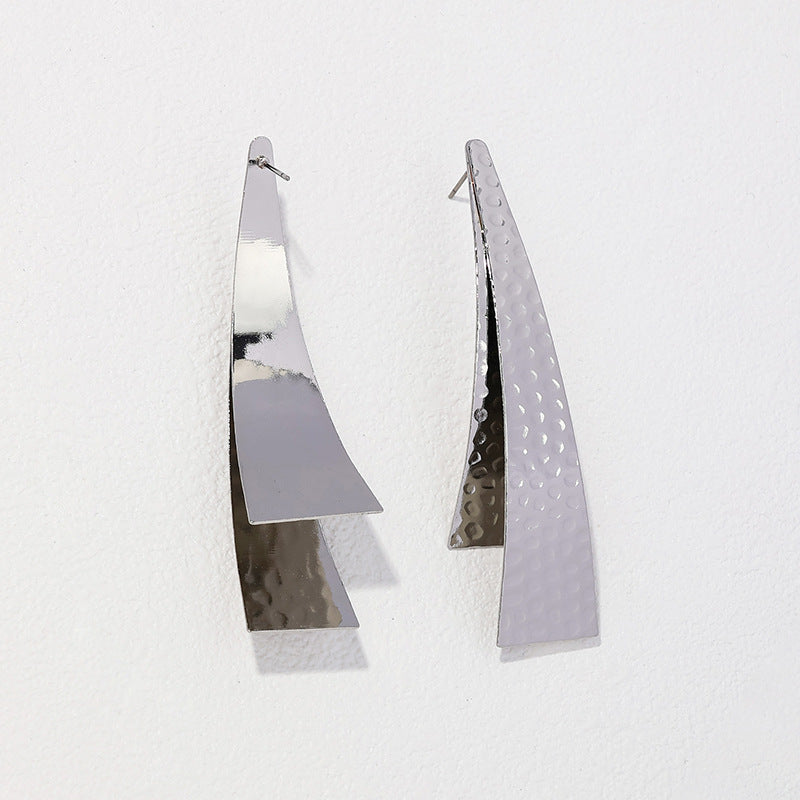 European and American Metal Trapezoidal Earrings - Vienna Verve Collection