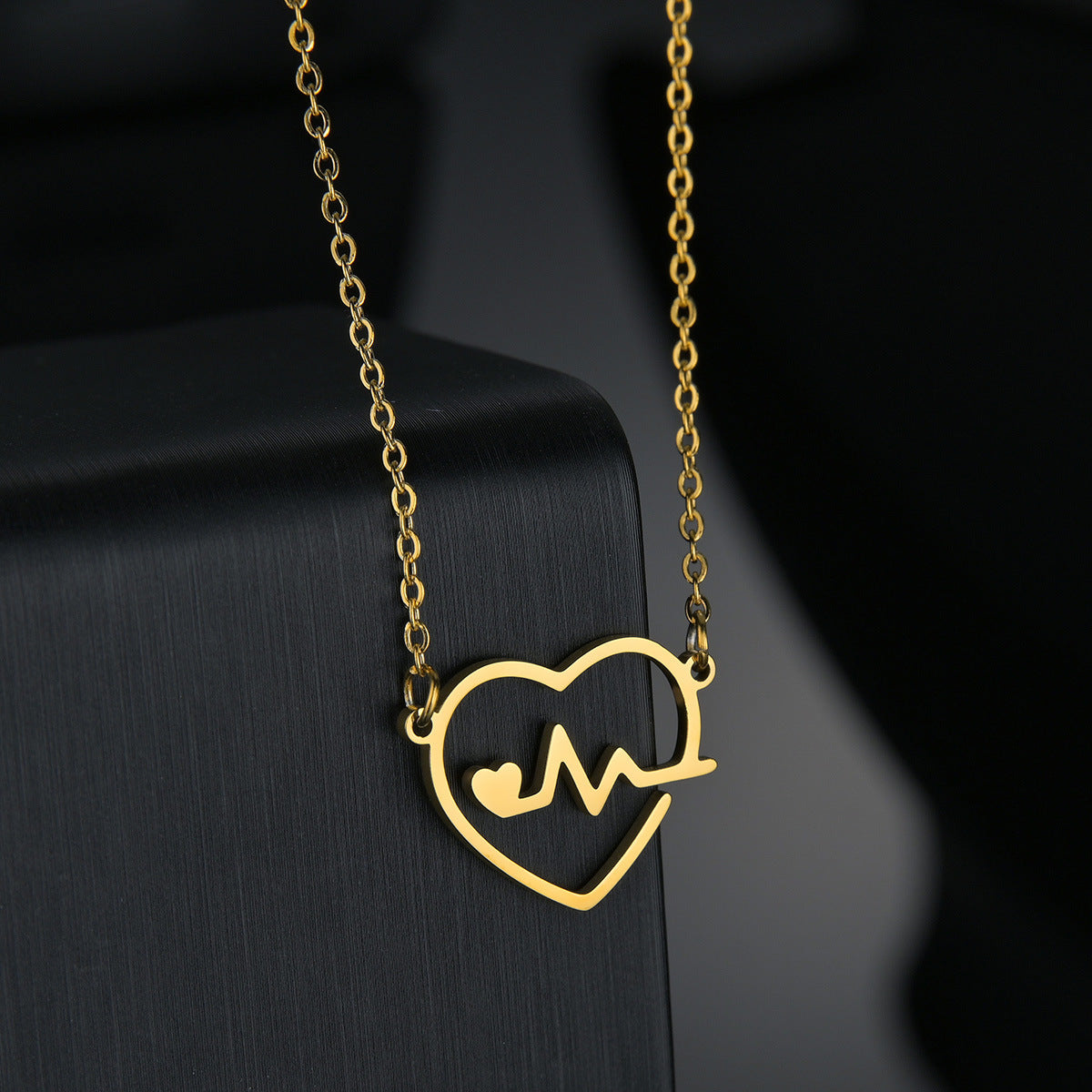 Heartbeat Harmony: Elegant Titanium Necklace - Planderful Collection