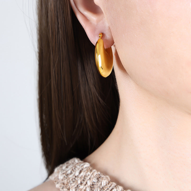 Chic U-Shaped Earrings with Timeless Hong Kong Flair