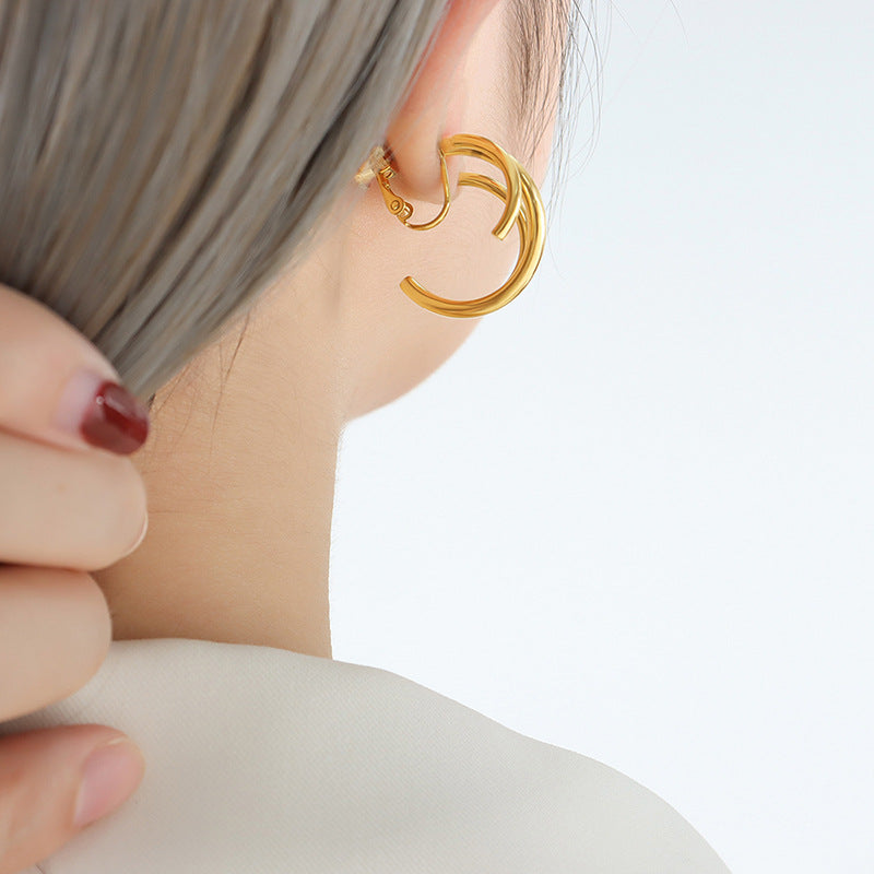 Elegant Geometric C-Shaped Earrings in 18K Gold-Plated Titanium Steel