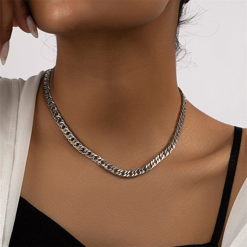 Futuristic Collarbone Chain with Geometric Design