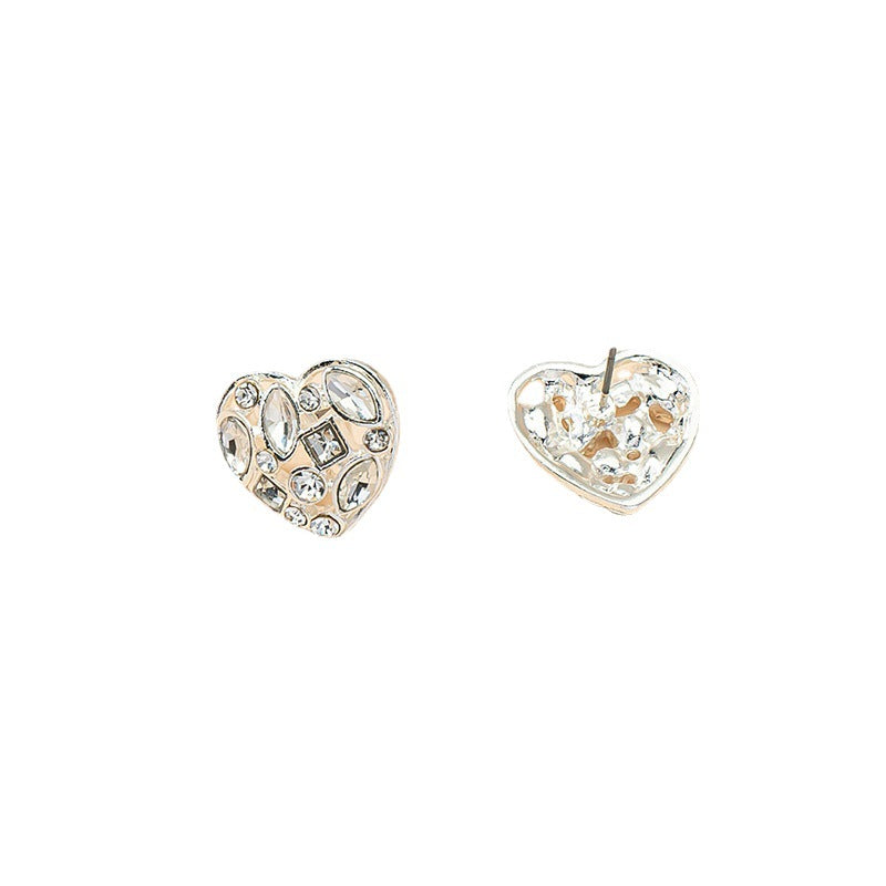 Luxurious Heart-Shaped Earrings with Celeb-Approved Style