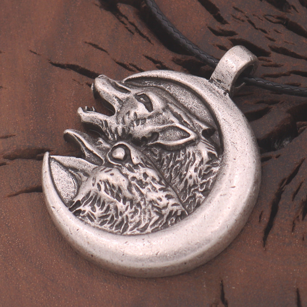 Moonlit Wolf Alloy Necklace - Men's Viking Pendant