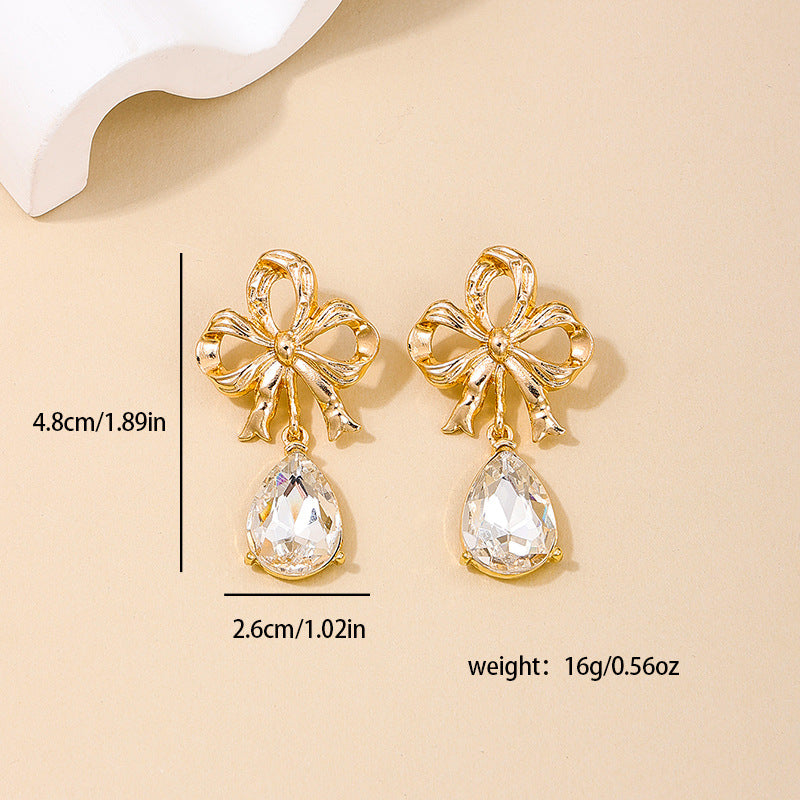 Elegant Retro European Style Hollow Bow Earrings for Women