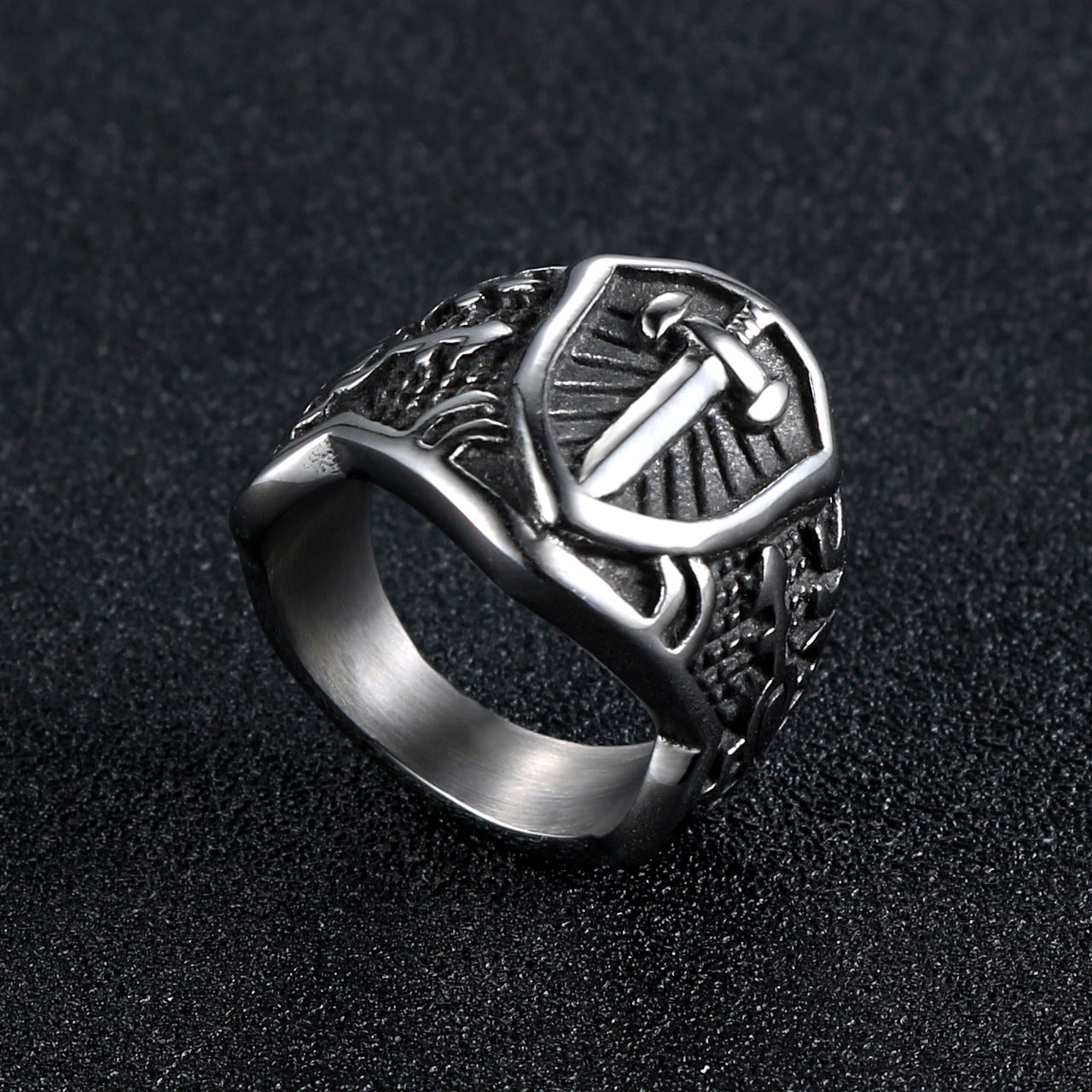 Personalized Retro Punk Titanium Steel Cross Ring for Men - Wholesale Fashion Jewelry