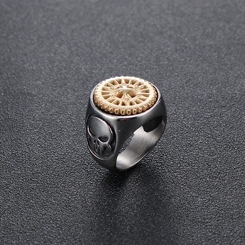 Titanium Steel Skull Ring for Men - European and American Retro Rotatable Gear Design