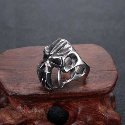 Alternative Personality Monster Titanium Steel Ring for Men - Rock Style Fashion Accessory