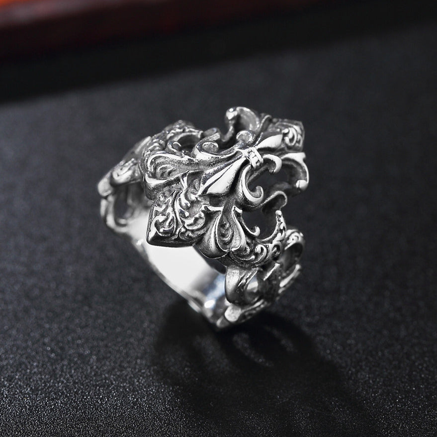 Luxurious Hollow Children Flower Titanium Steel Ring for Men