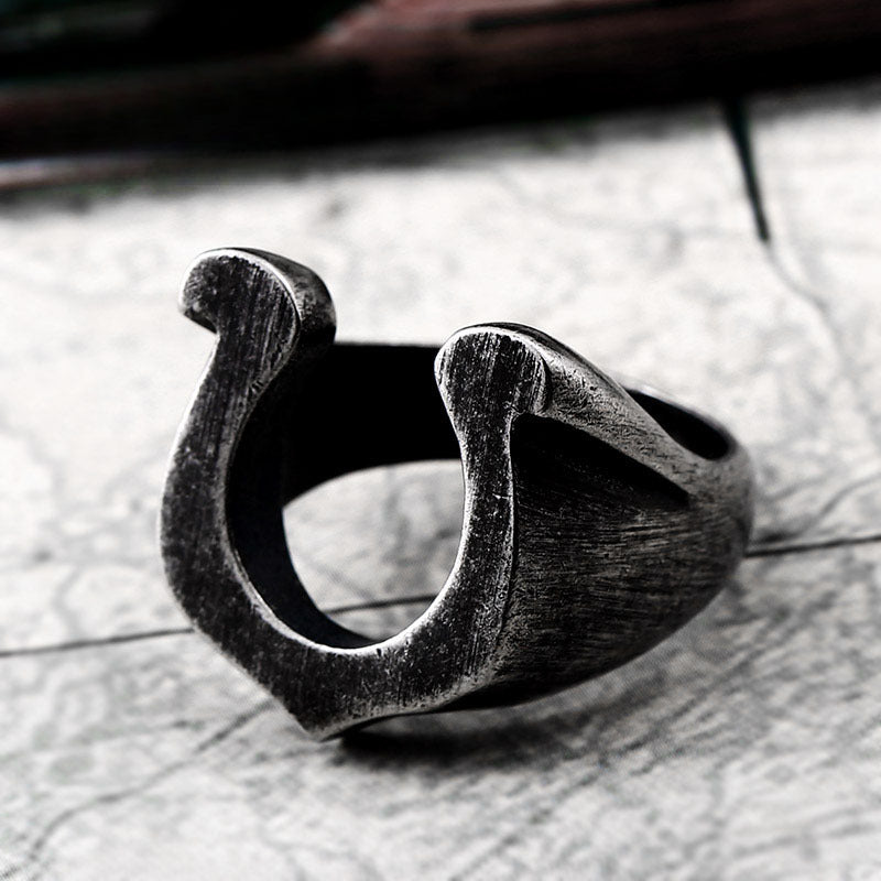 Gothic U-Shaped Horseshoe Ring for Men - Personalized Titanium Steel Fashion Jewelry