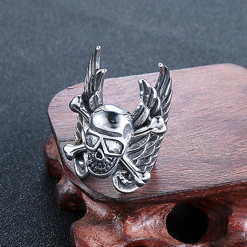 Punk Wing Skull Ring for Men in Titanium Steel - Bold and Edgy Jewelry Directly from Manufacturer