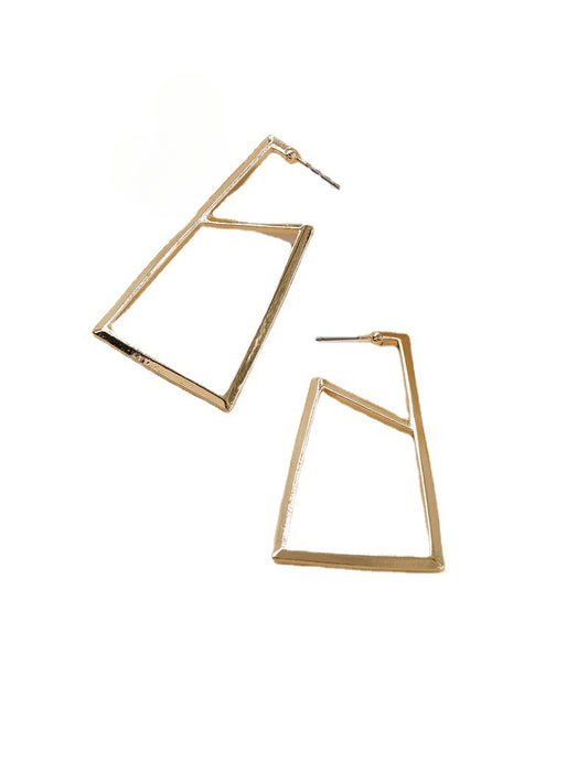 Metallic Texture Vienna Verve Earrings in Geometric Design