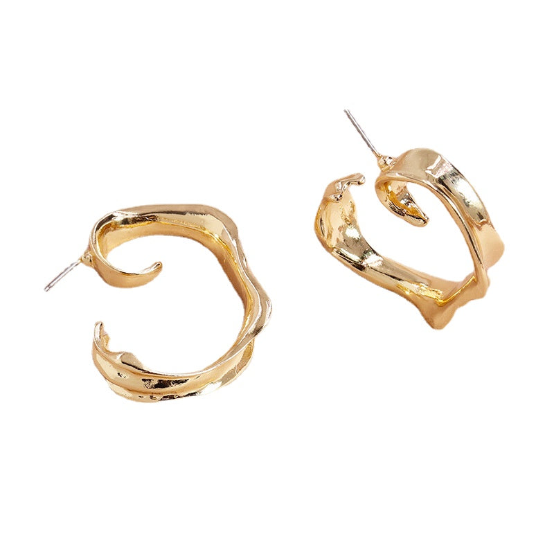 New Exaggerated C-shaped Metal Earrings - Vienna Verve Collection