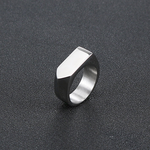 Stylish Titanium Steel Men’s Ring - European and American Fashion Arrow Design, Creative Wholesale Jewelry