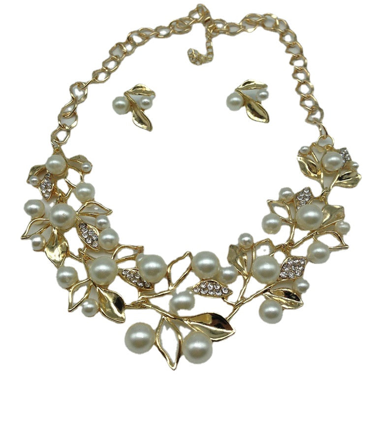 Korean Style Star Jewelry Female Necklace with Pearl Detail - Savanna Rhythms Collection