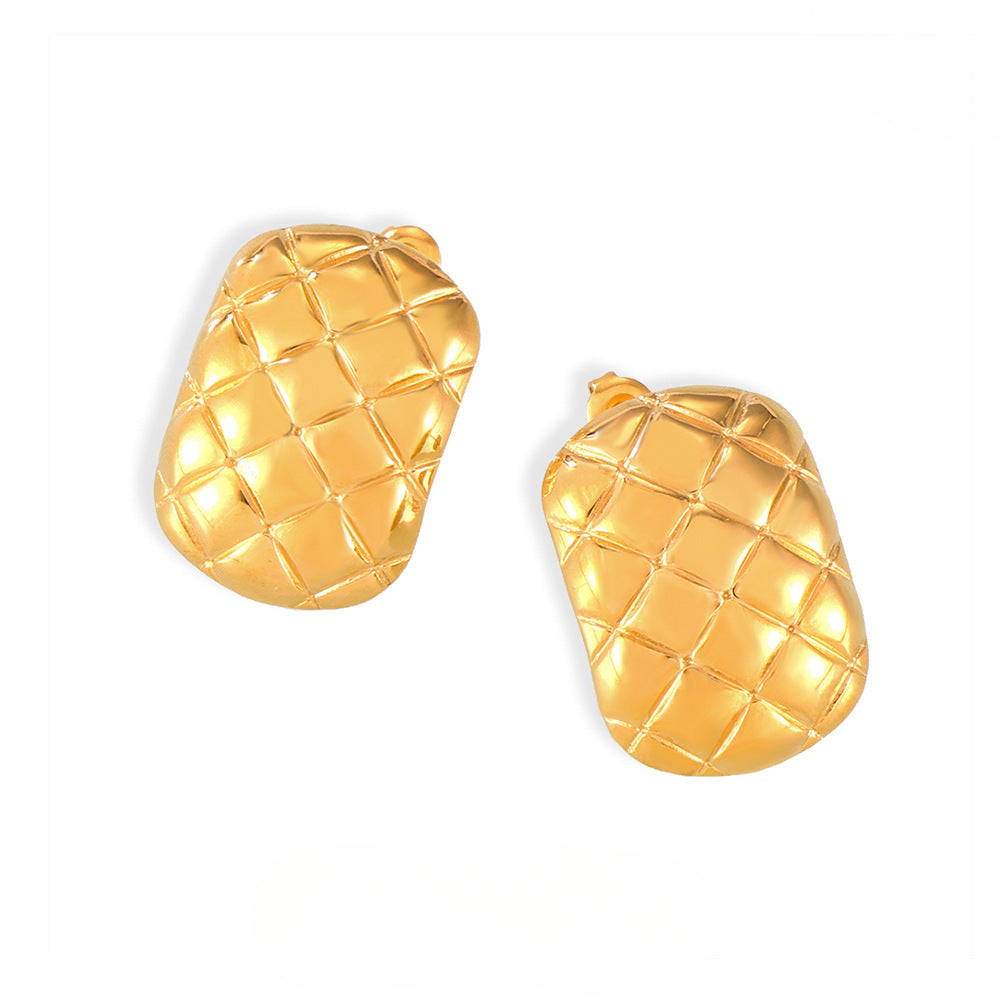 Golden Geometric Diamond Earrings with a Retro Twist