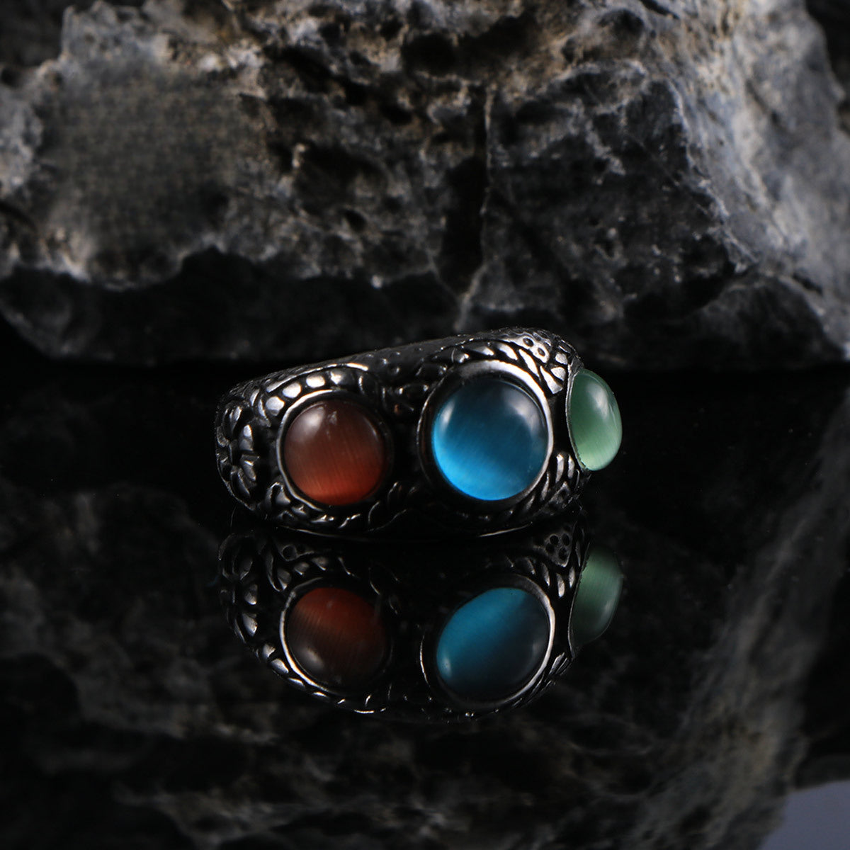 Retro Ethnic Opal Ring for Men – Court-Inlaid Titanium Steel Jewelry in Sizes 7-12