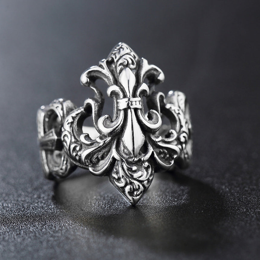 Luxurious Hollow Children Flower Titanium Steel Ring for Men