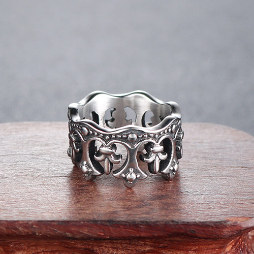 Retro Crown Titanium Steel Ring for Men - Personalized Punk Style Jewelry