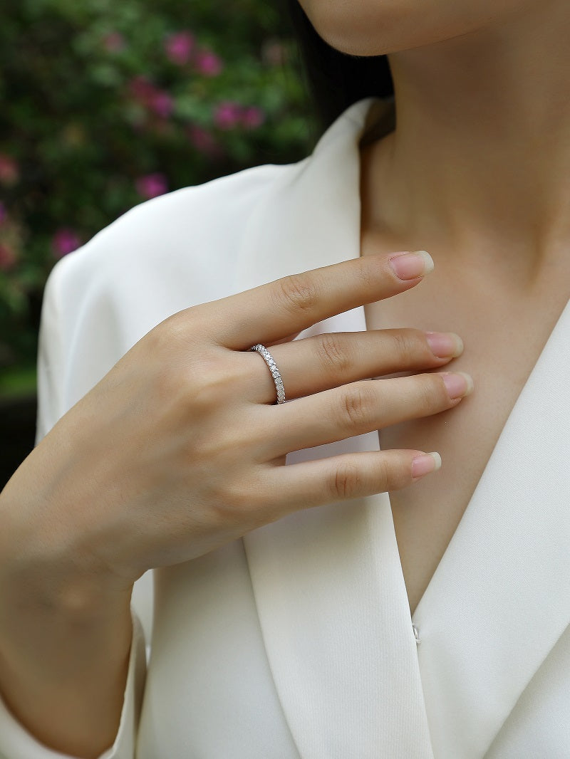 0.9 Carat Round Moissanite Eternity Ring in S925 Silver with Platinum Plating - Four Prong Design