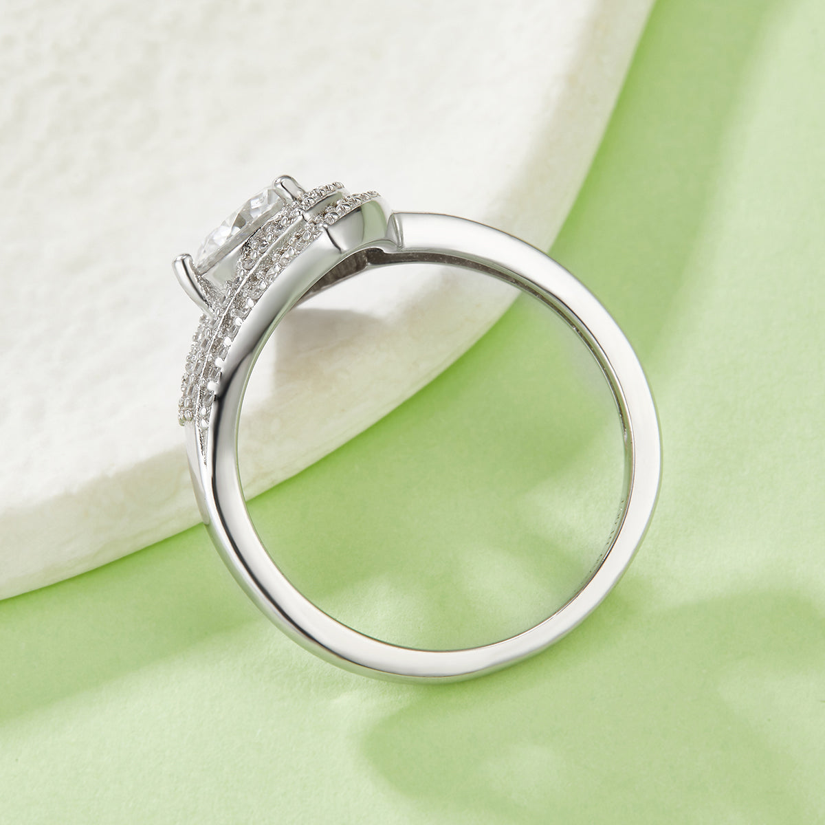 1.0 Carat Moissanite Fan-Shaped Ring in S925 Silver with Platinum Plating