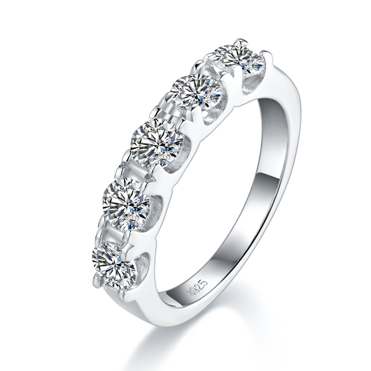 Five Delicate Round Moissanite Rings in S925 Silver-Plated Platinum