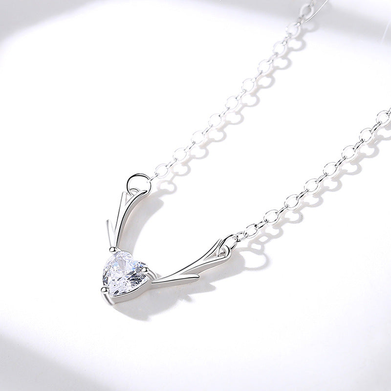 Antler with Heart-shape Zircon Silver Necklace for Women