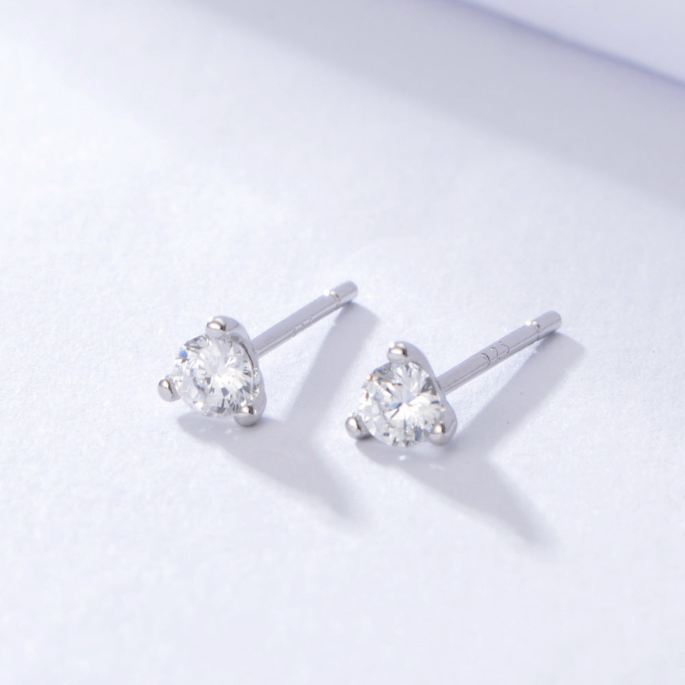 Three Prongs Round Zircon Silver Studs Earrings for Women