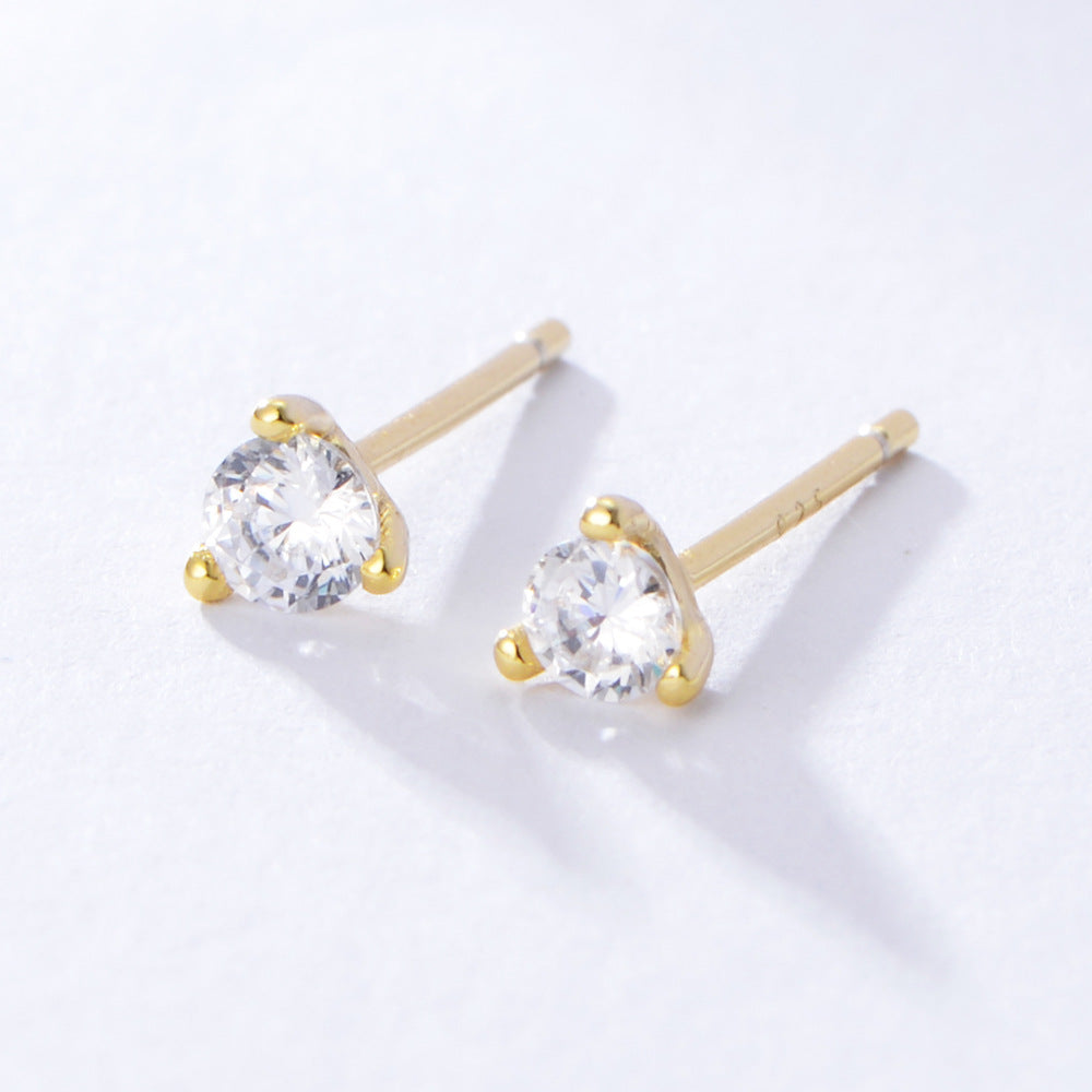 Three Prongs Round Zircon Silver Studs Earrings for Women